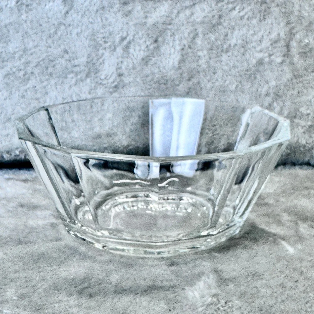 Bormioli Italy Octagonal Glass Bowl Serving Fruit Heavy Clear Faceted‎ Vintage
